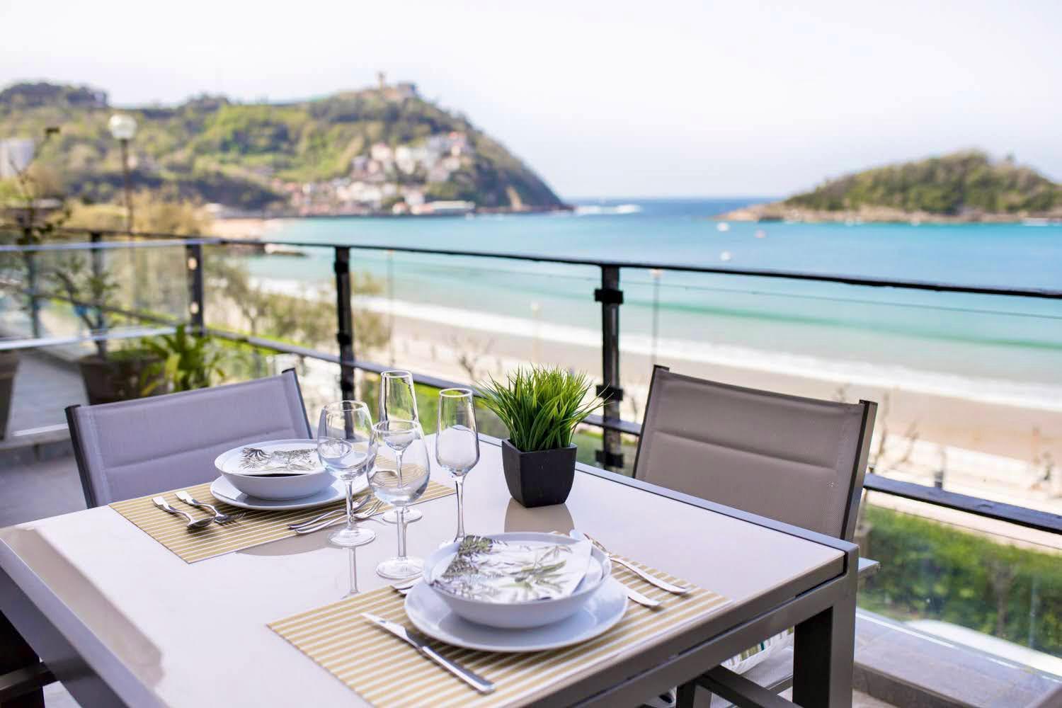 Appartement Miraconcha, In Front Of The Beach, Views And Parking *
