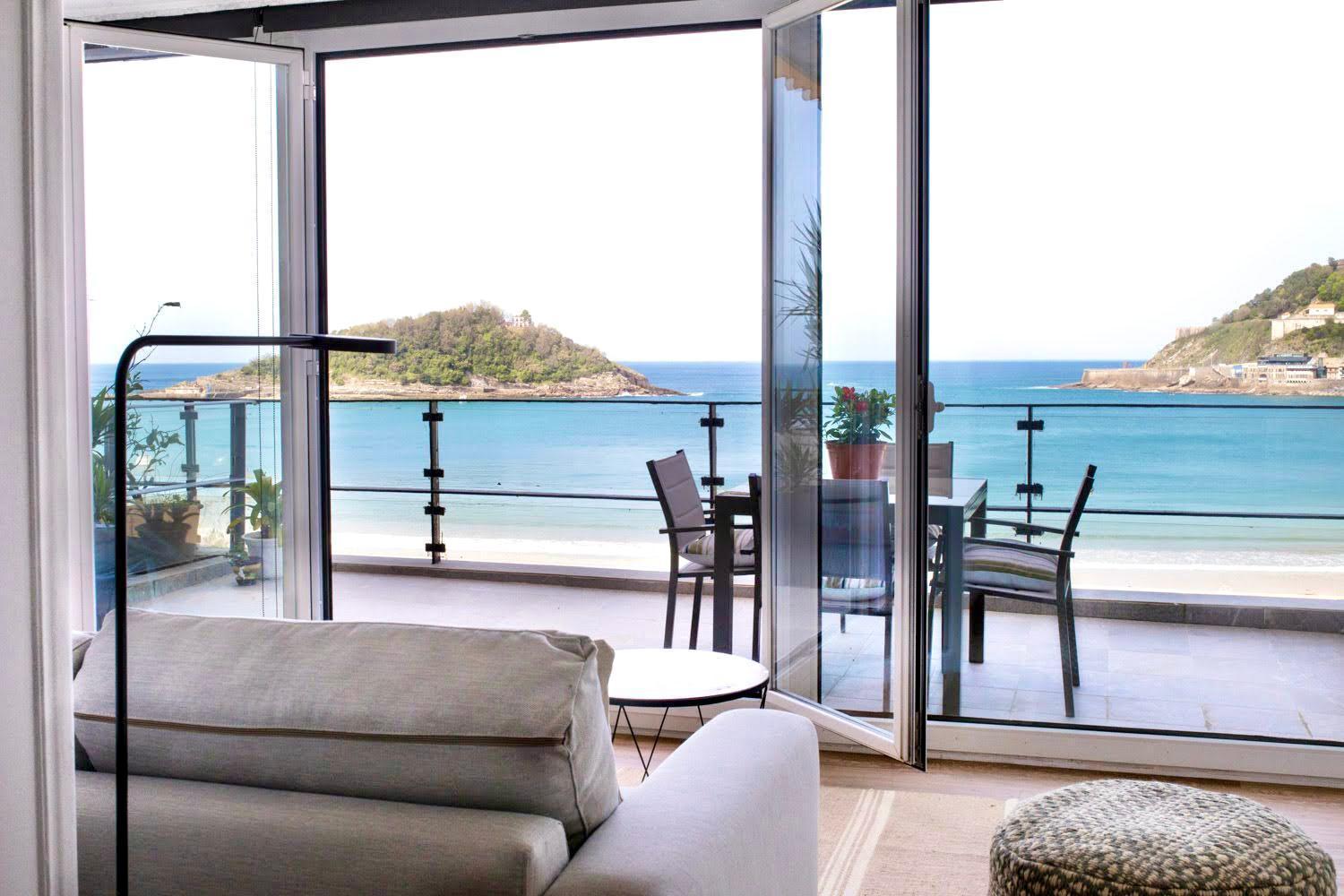 Appartement Miraconcha, In Front Of The Beach, Views And Parking *